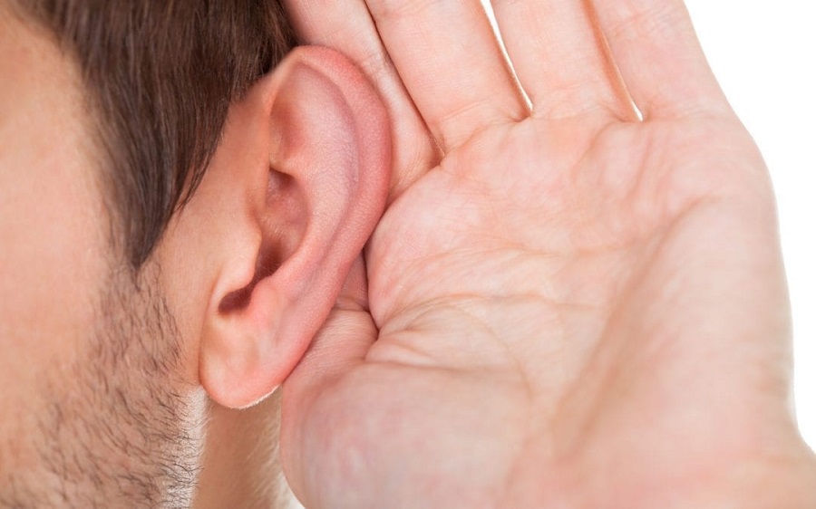 earbuds can damage your hearing slowly-1